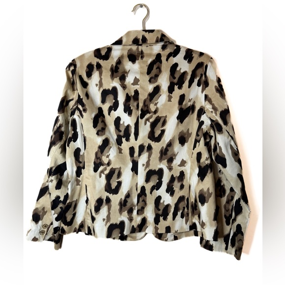 Chico's Tan Leopard Print Blazer / Size 1 or M - Picture 5 of 9